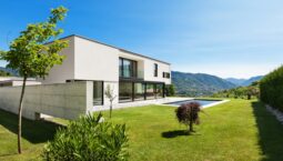 shutterstock_144571424